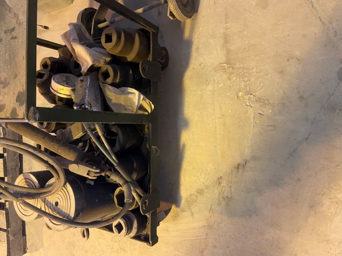 Lot of Miscellaneous Tooling, Rams, Hydraulic Pumps, and Impact Sockets - Image 3